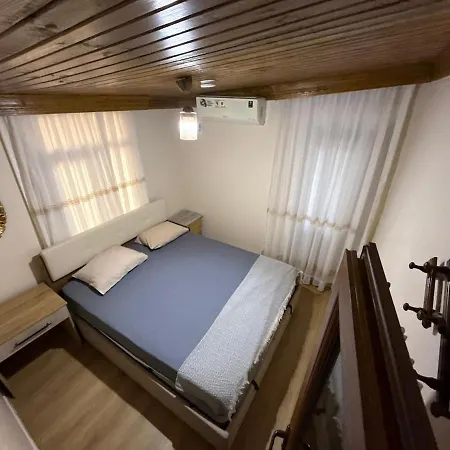 With Terrace In A Location, 100 Steps From The Sea アパート *